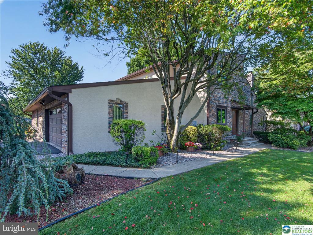4497 MEADOW DRIVE