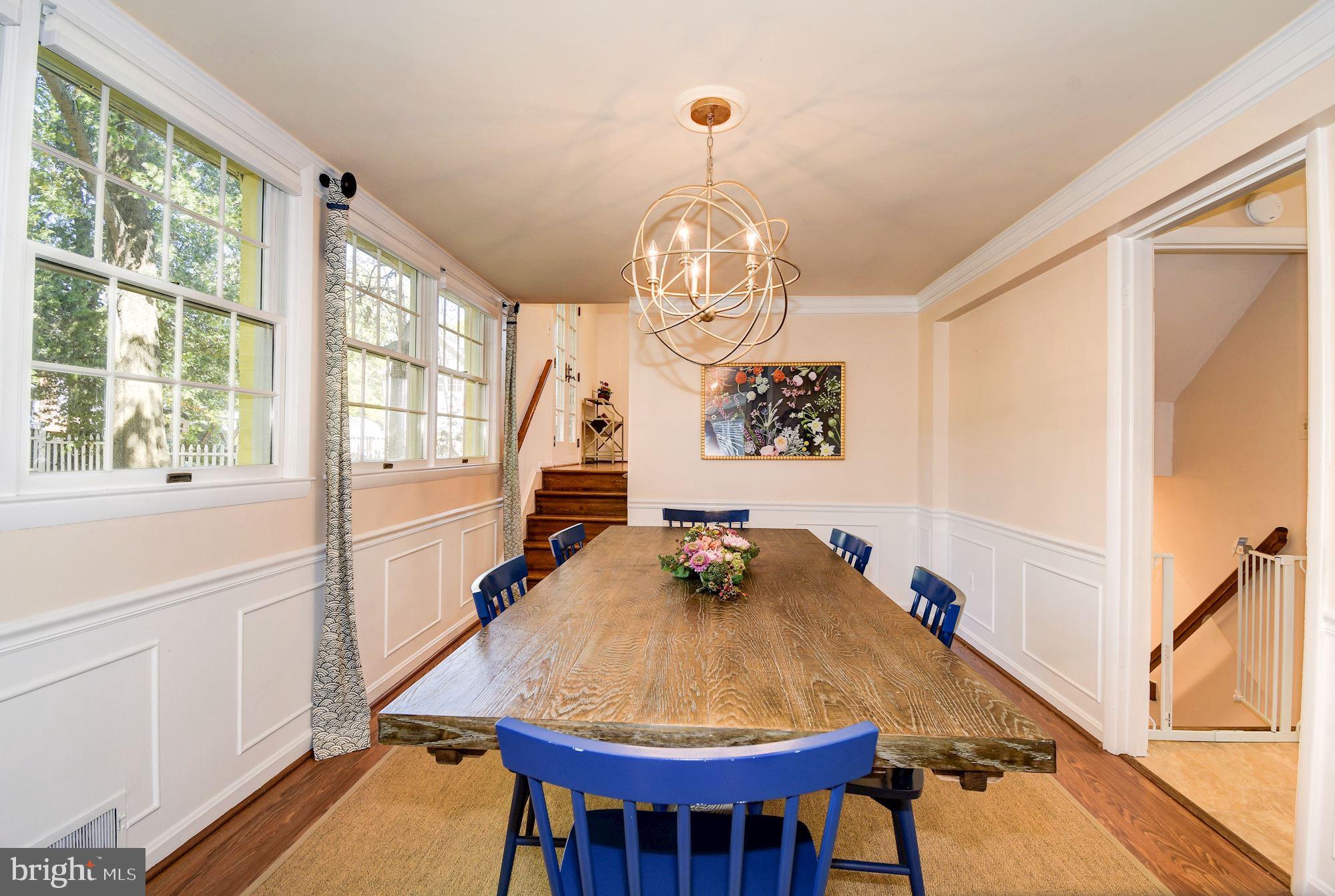 WAYNEWOOD - Residential