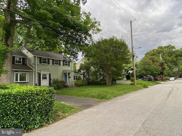 WOODACRES - Residential
