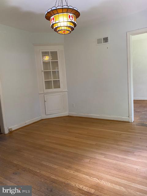 WOODACRES - Residential