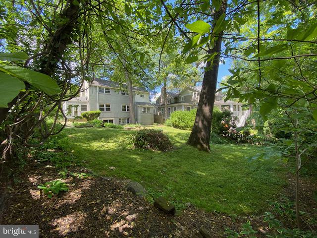WOODACRES - Residential