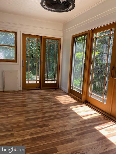WOODACRES - Residential