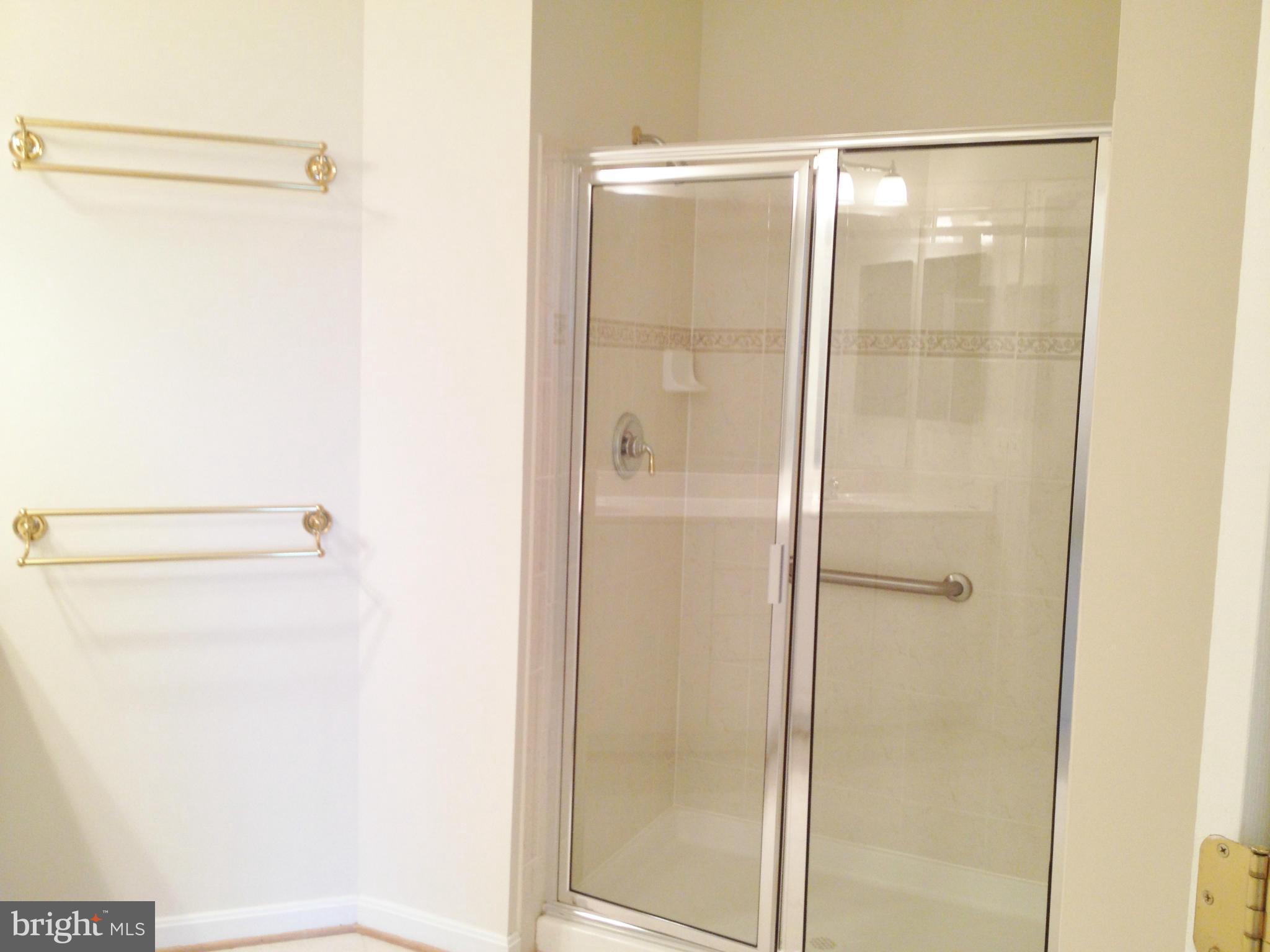 PINEY ORCHARD - Residential Lease