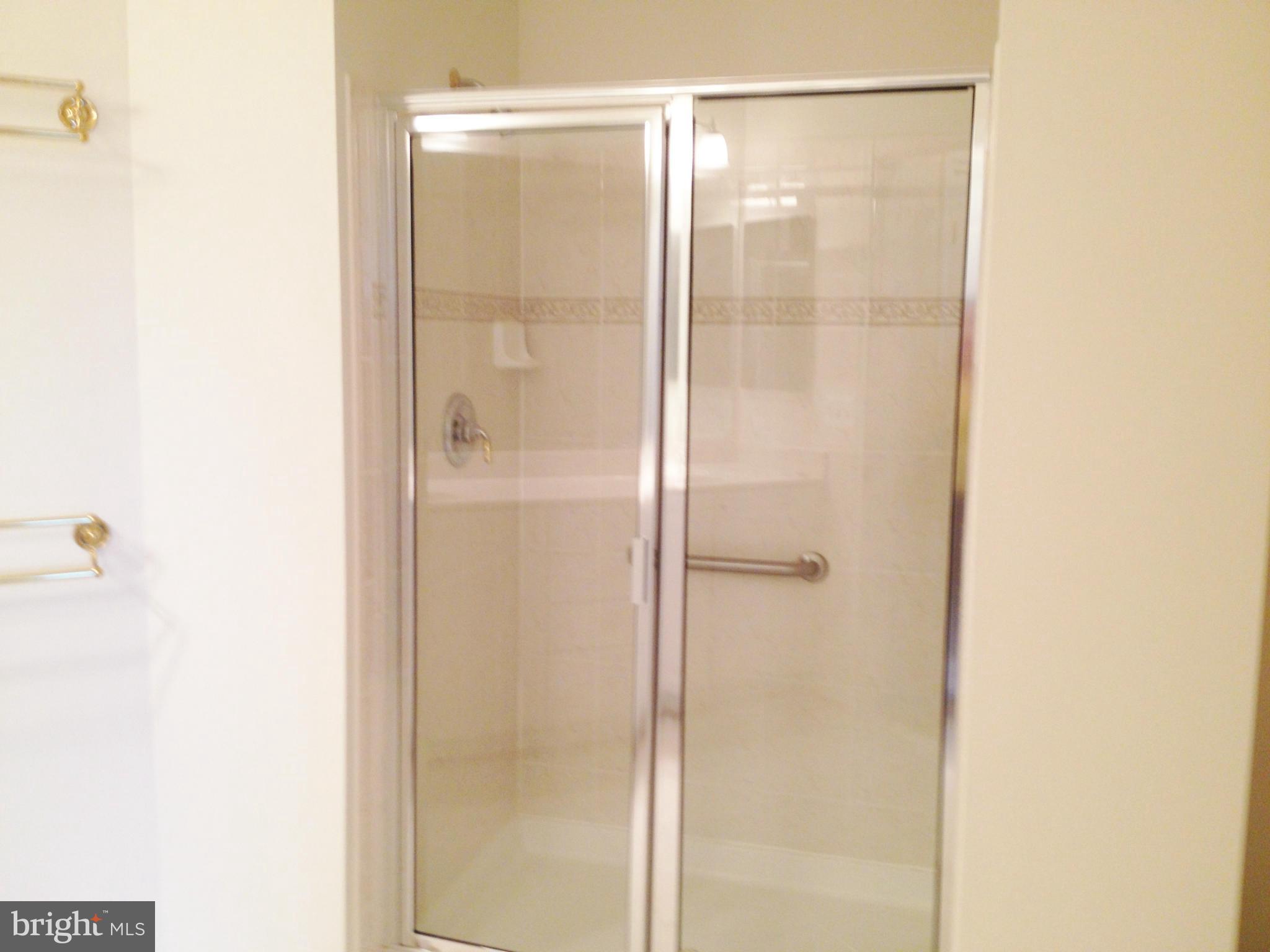 PINEY ORCHARD - Residential Lease