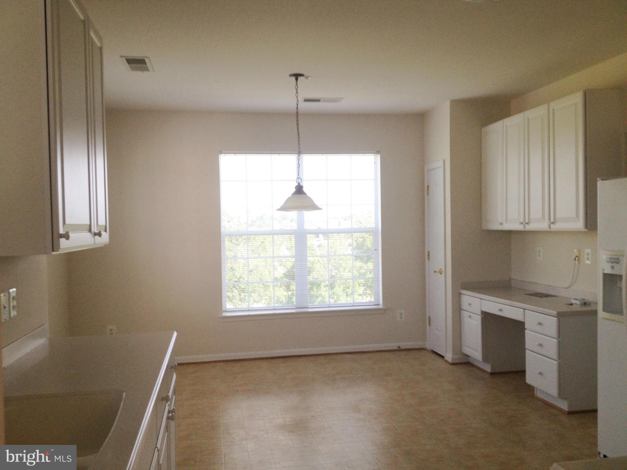 PINEY ORCHARD - Residential Lease