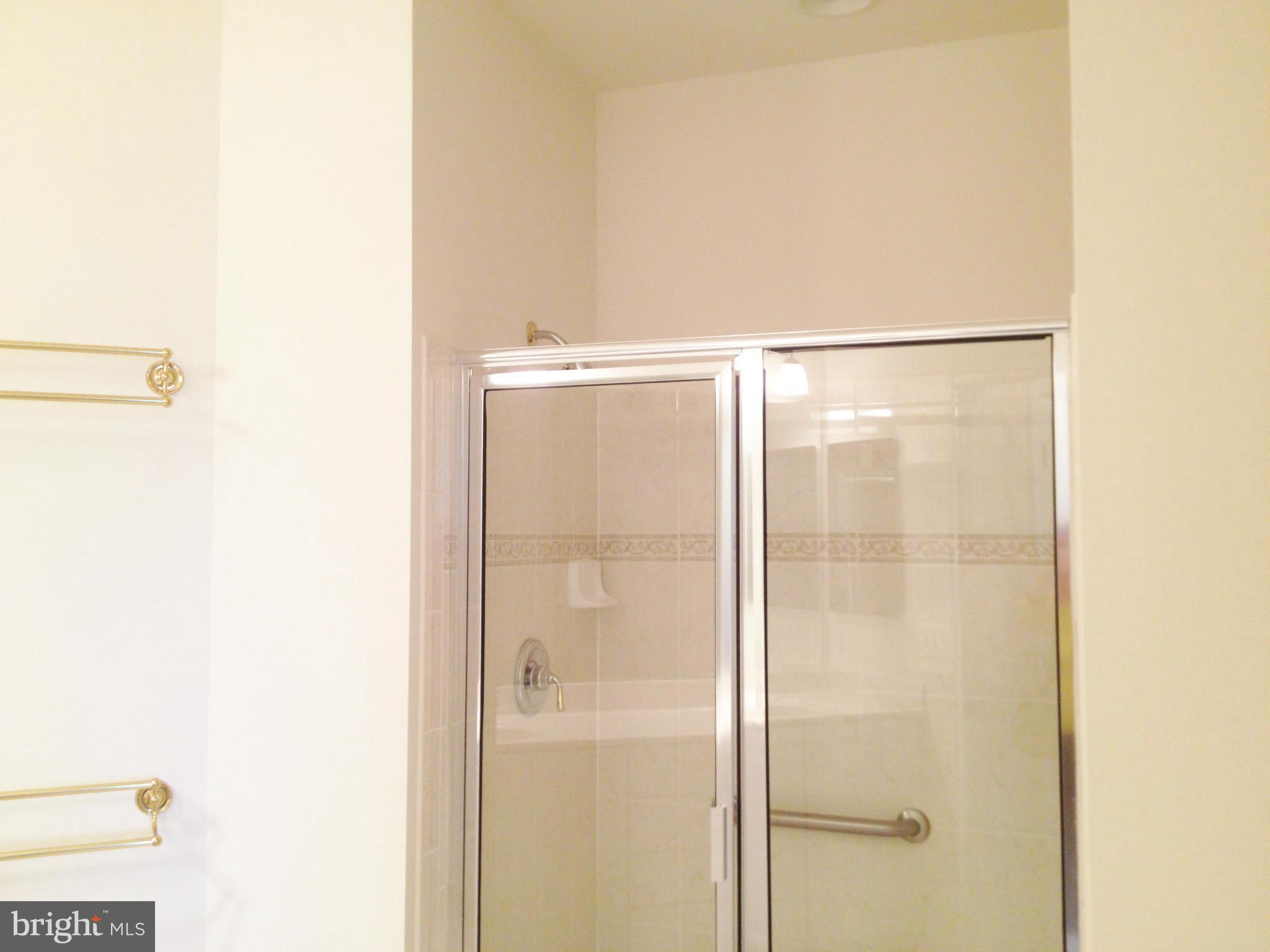 PINEY ORCHARD - Residential Lease