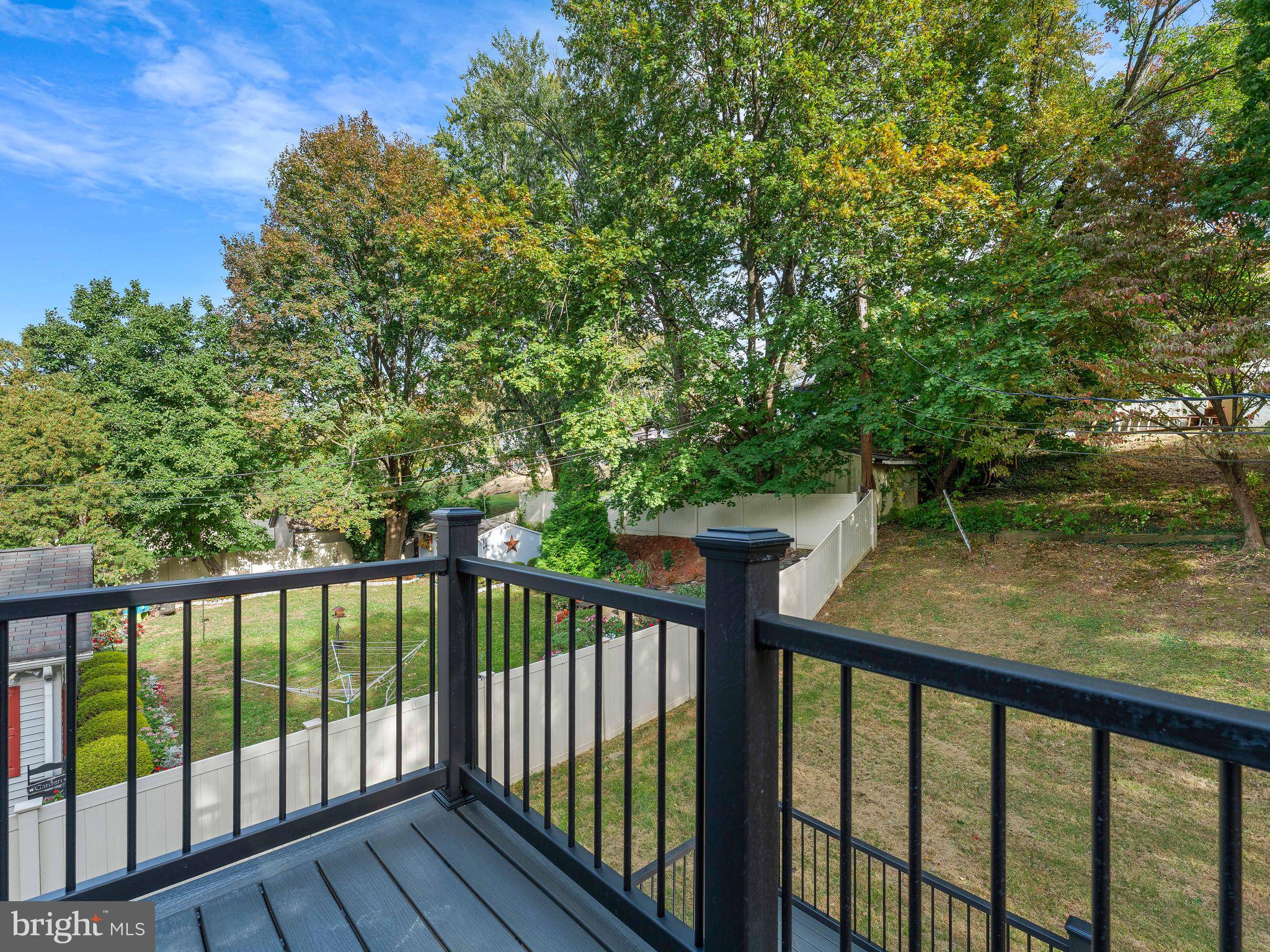 FEASTERVILLE - Residential