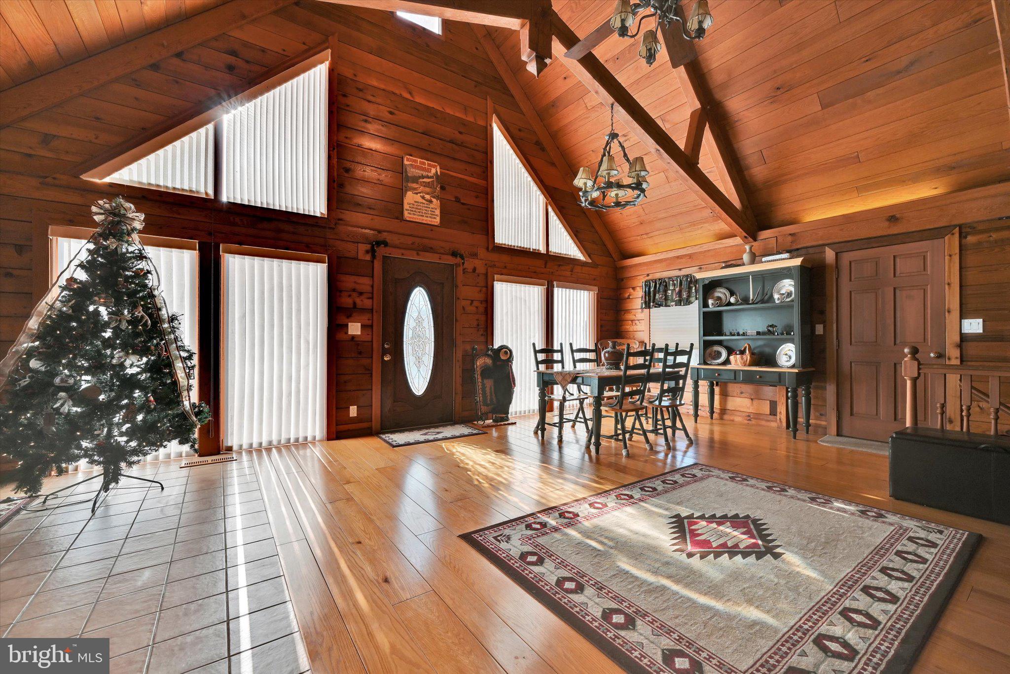 KLINGERSTOWN - Residential