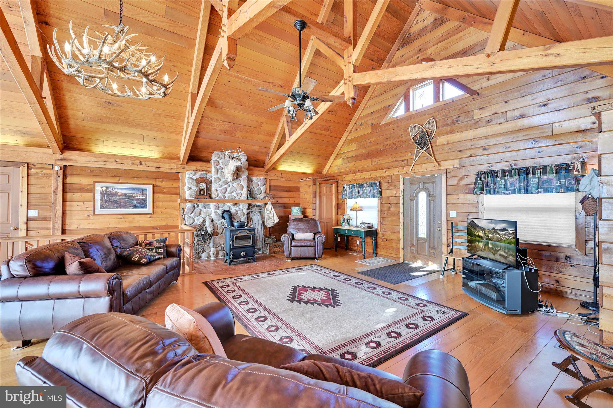 KLINGERSTOWN - Residential