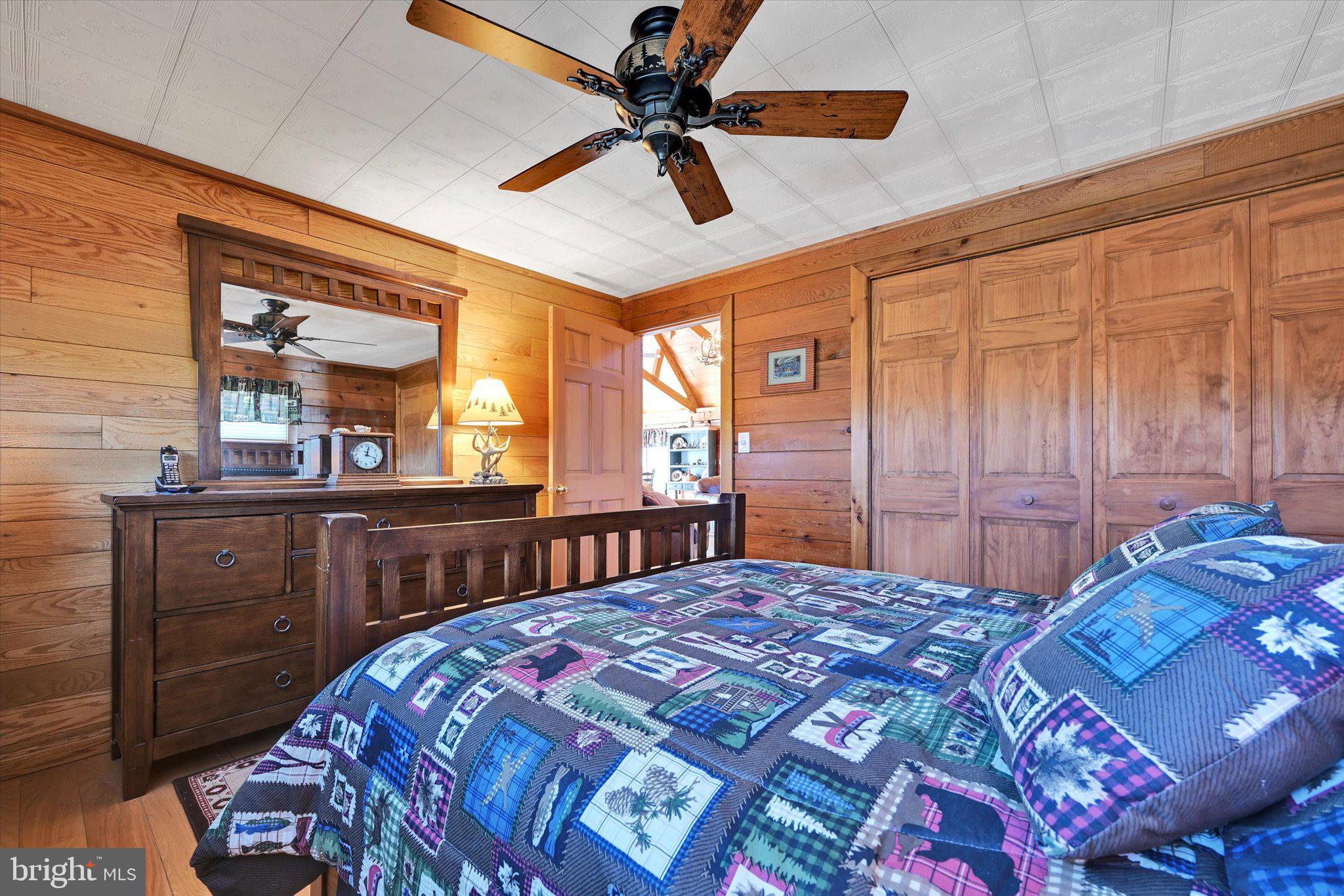 KLINGERSTOWN - Residential