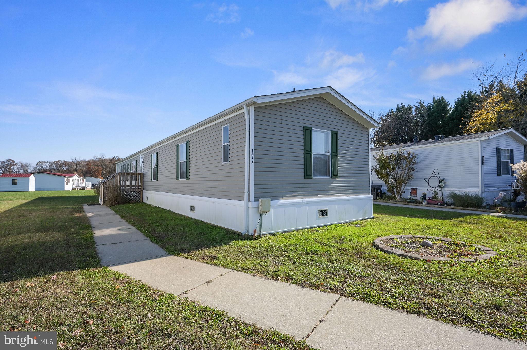 174 HUMPSMAN DRIVE 150