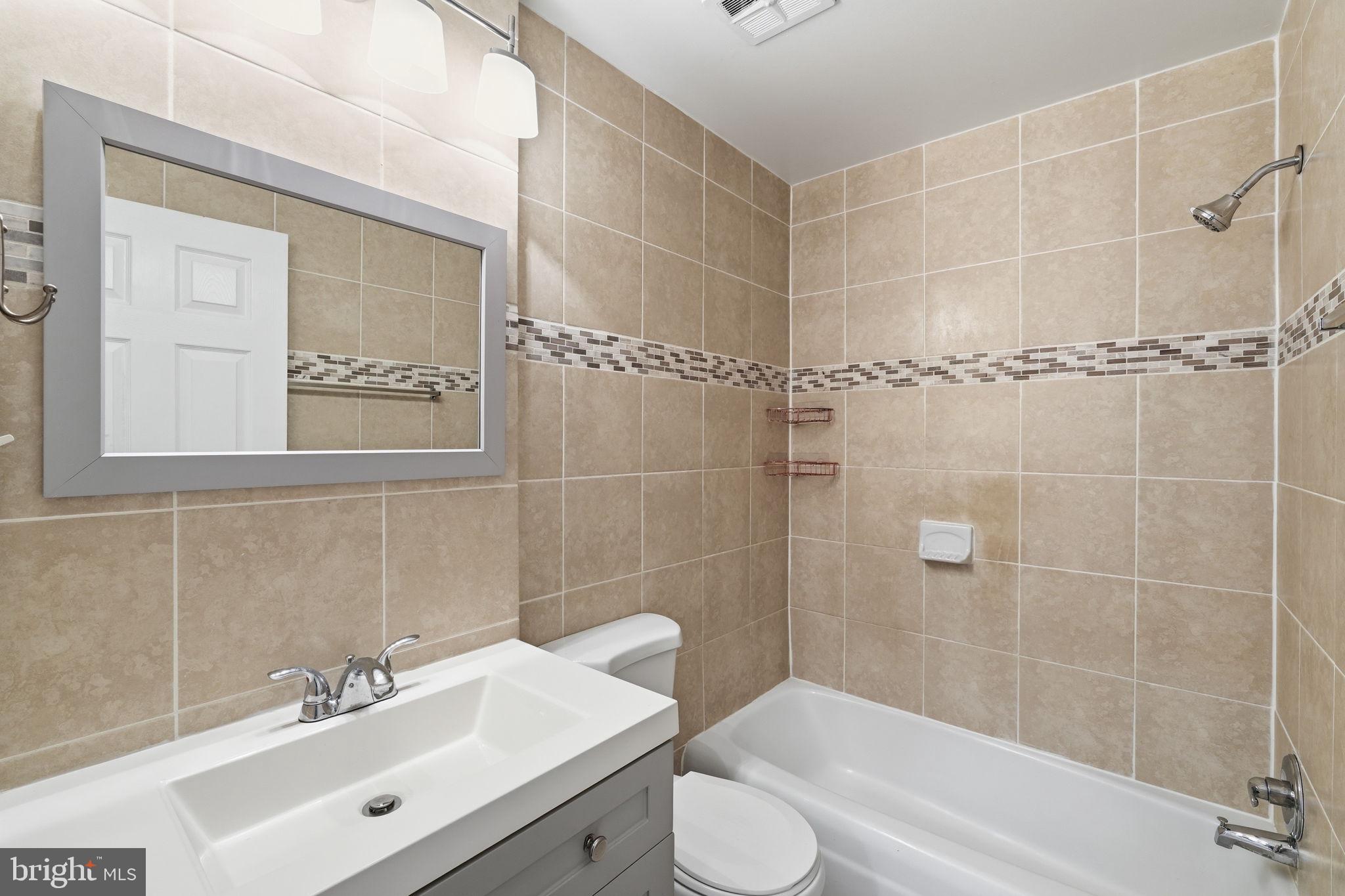 3000 7TH ST STREET NE 311