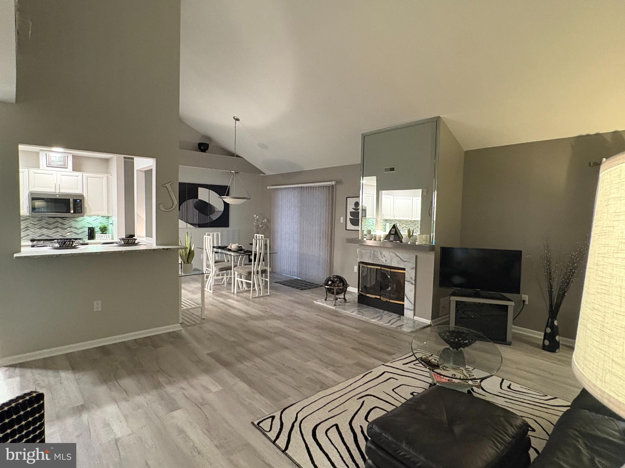 15 TITUS COURT
