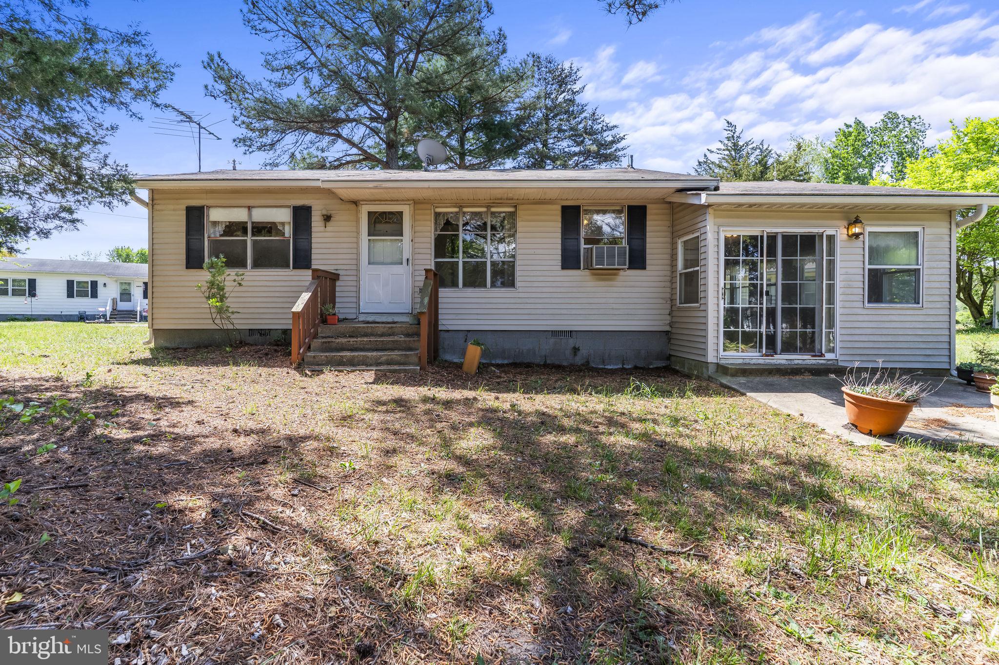 MILL POINT SHORES - Residential