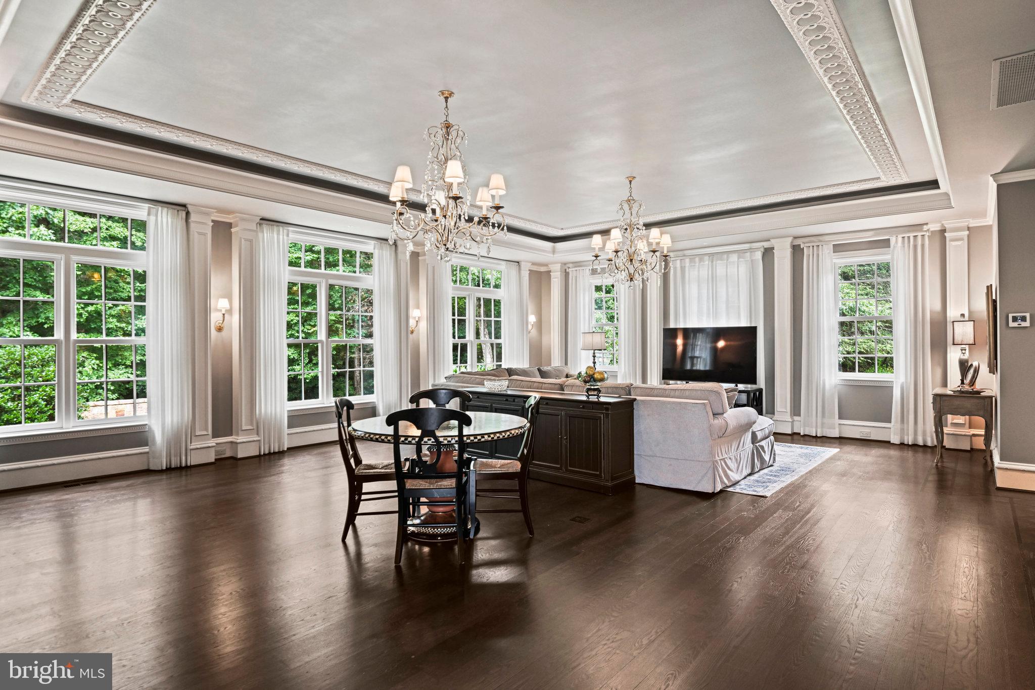 FOX LAKE - Residential