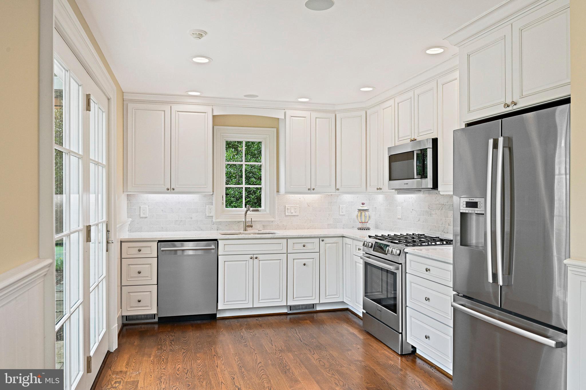 FOX LAKE - Residential