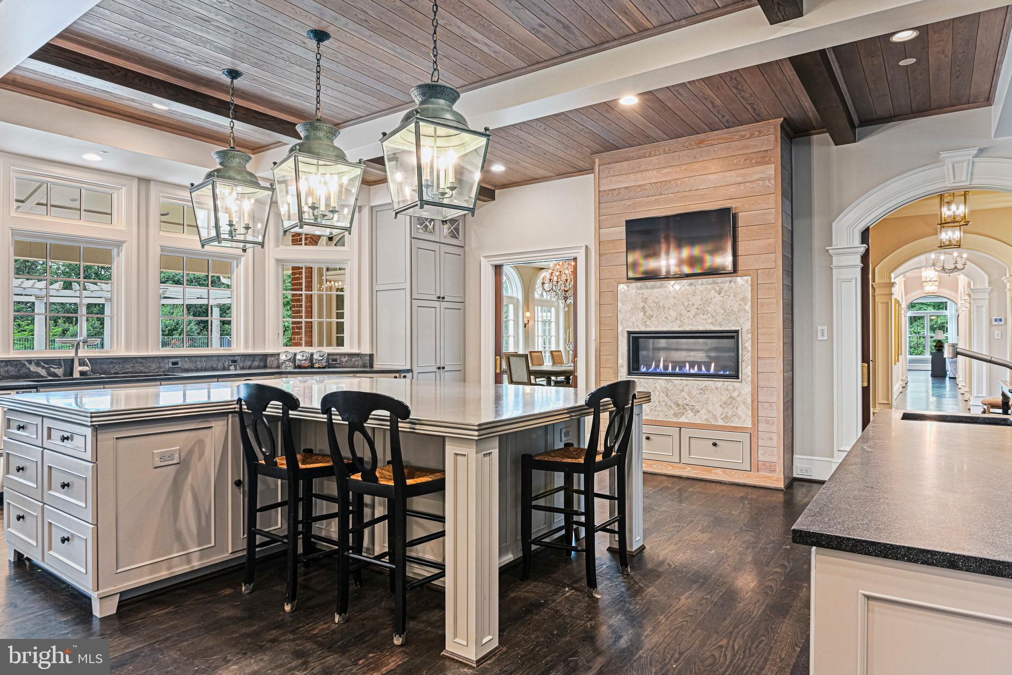 FOX LAKE - Residential