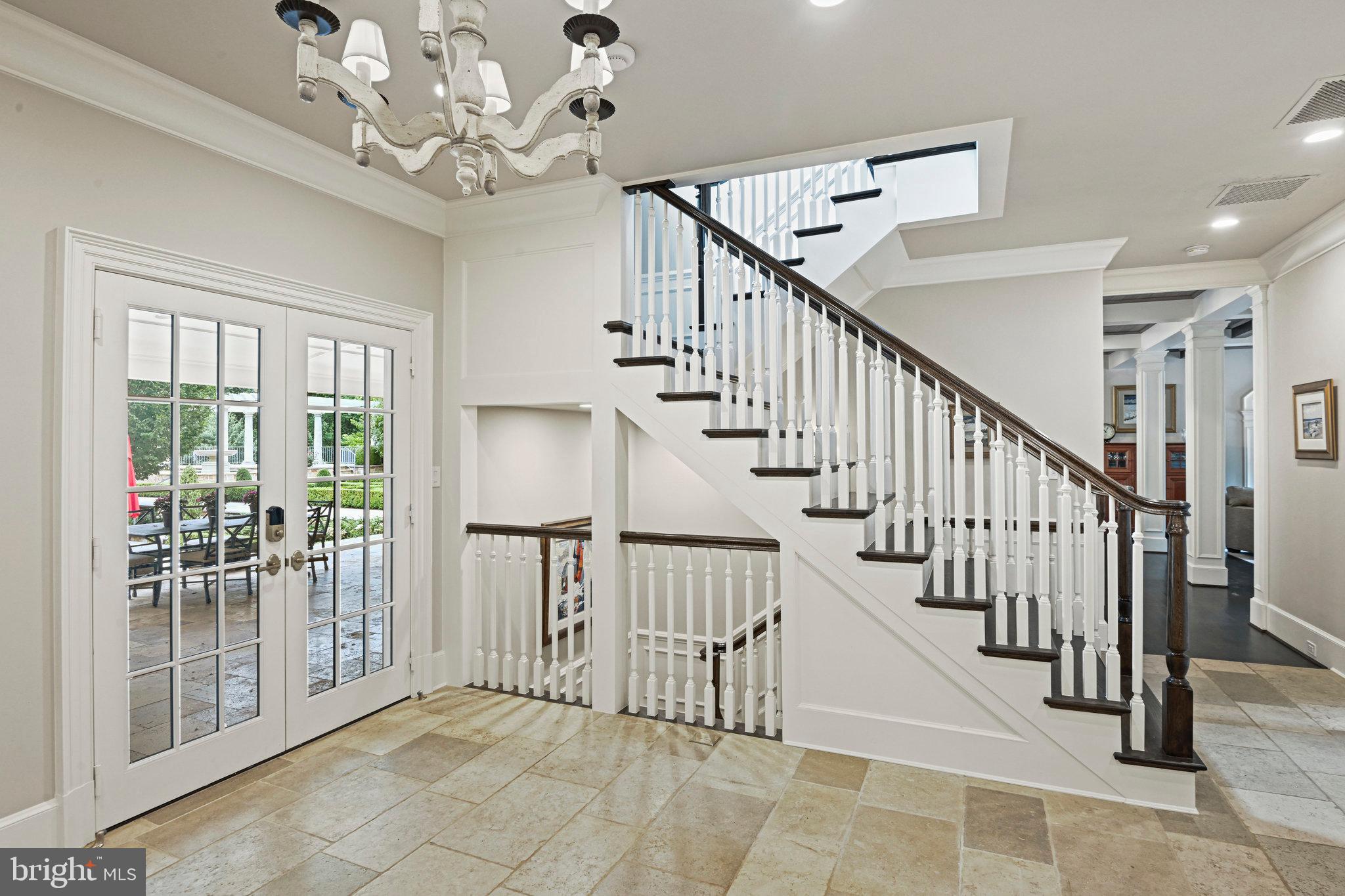 FOX LAKE - Residential