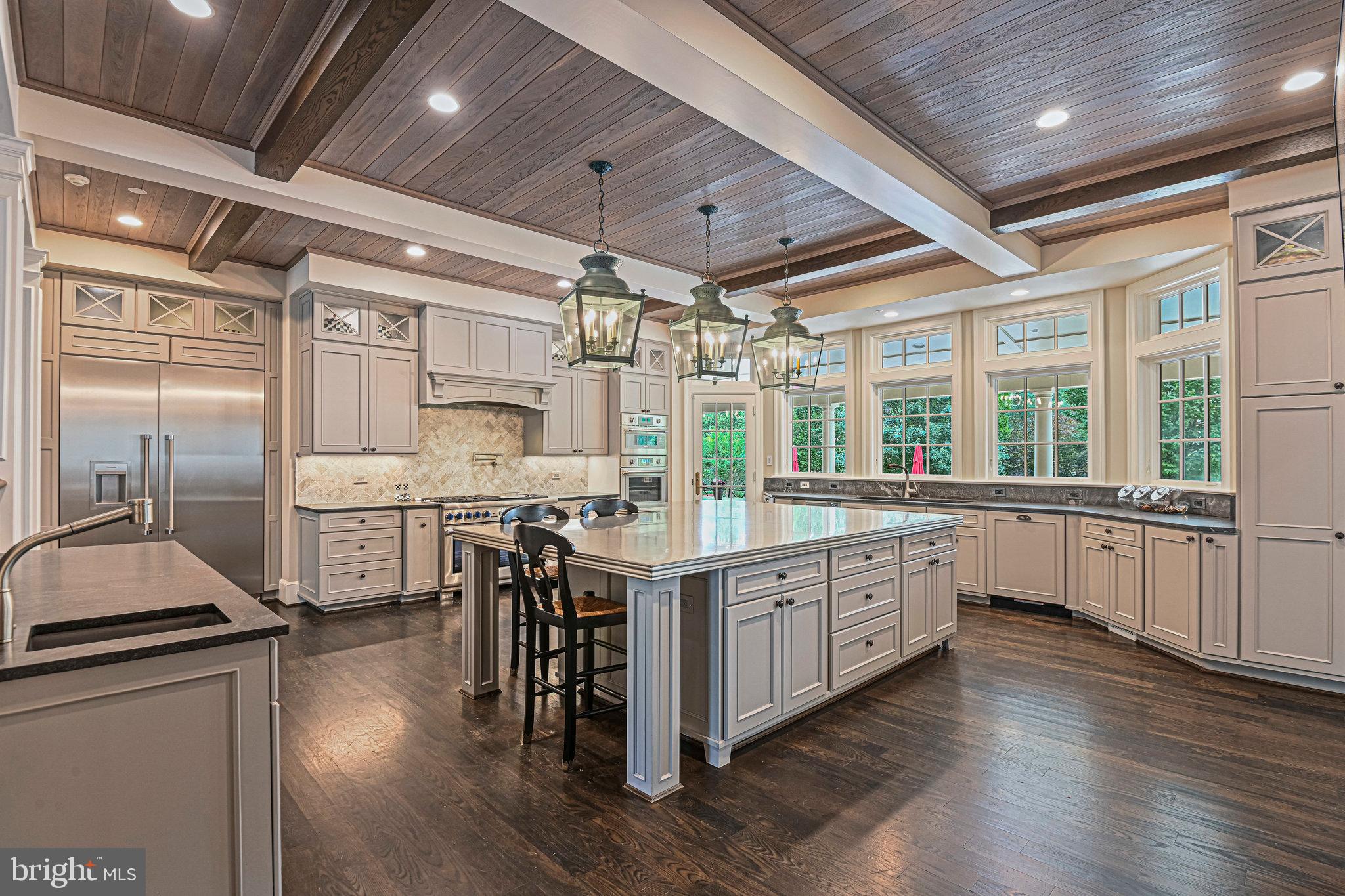 FOX LAKE - Residential