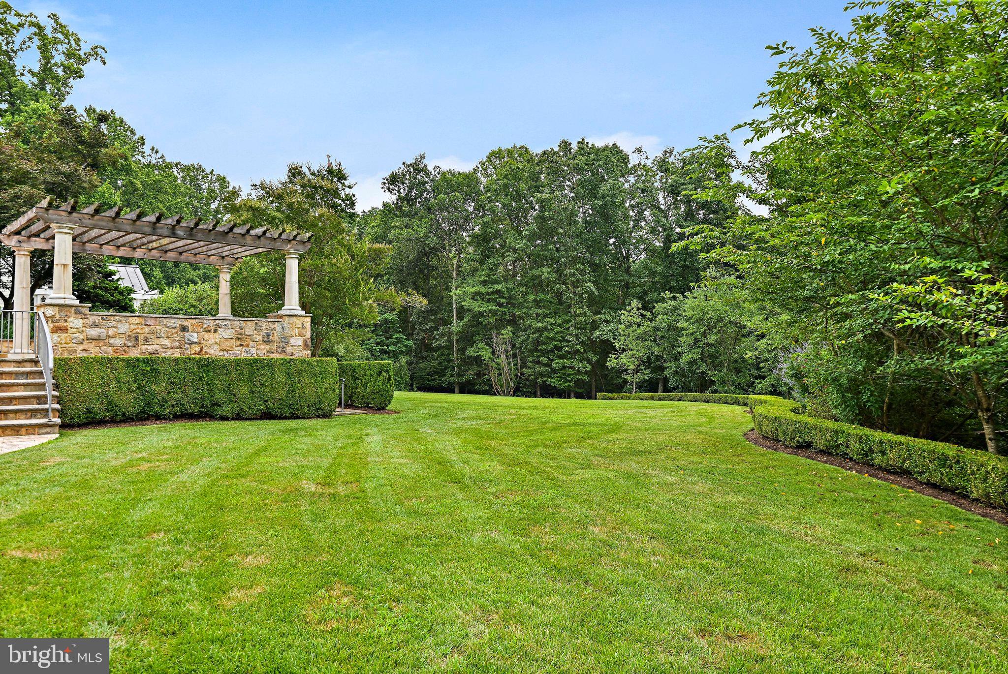 FOX LAKE - Residential