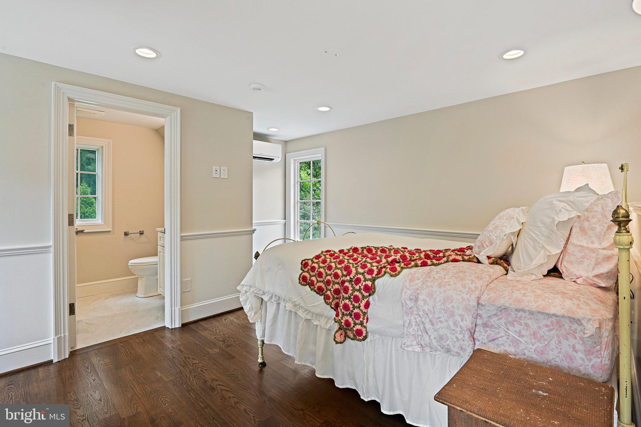 FOX LAKE - Residential