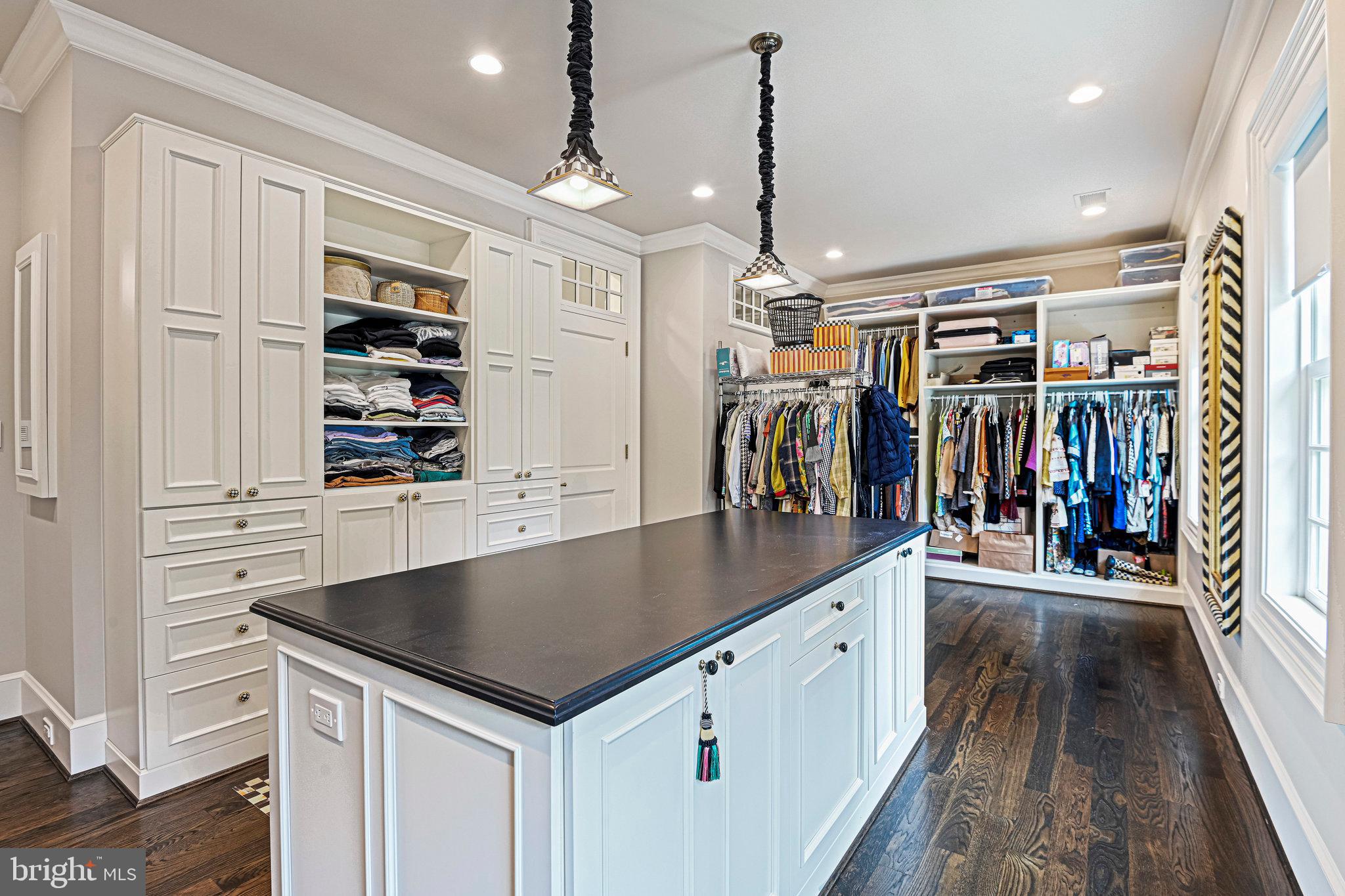 FOX LAKE - Residential