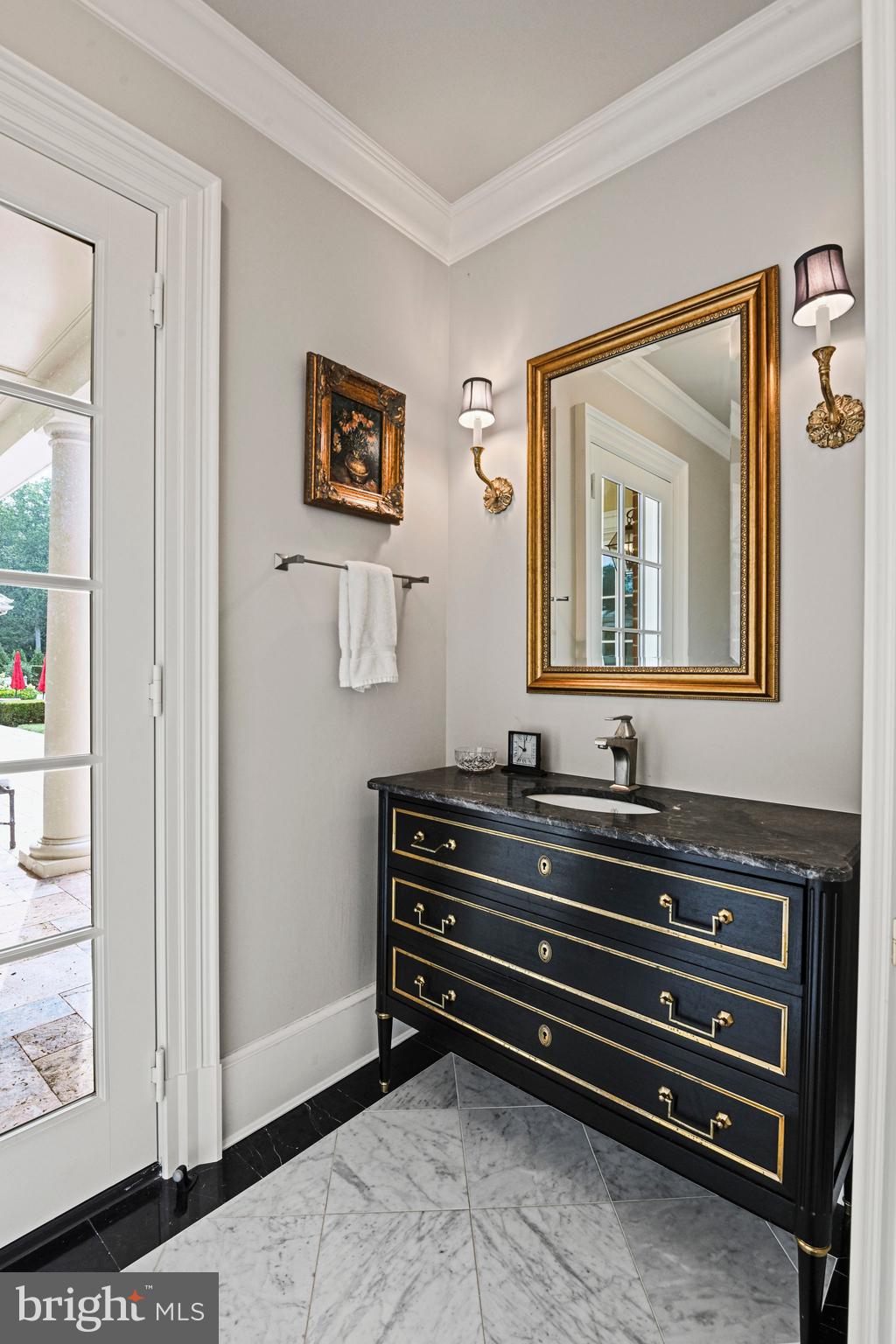 FOX LAKE - Residential