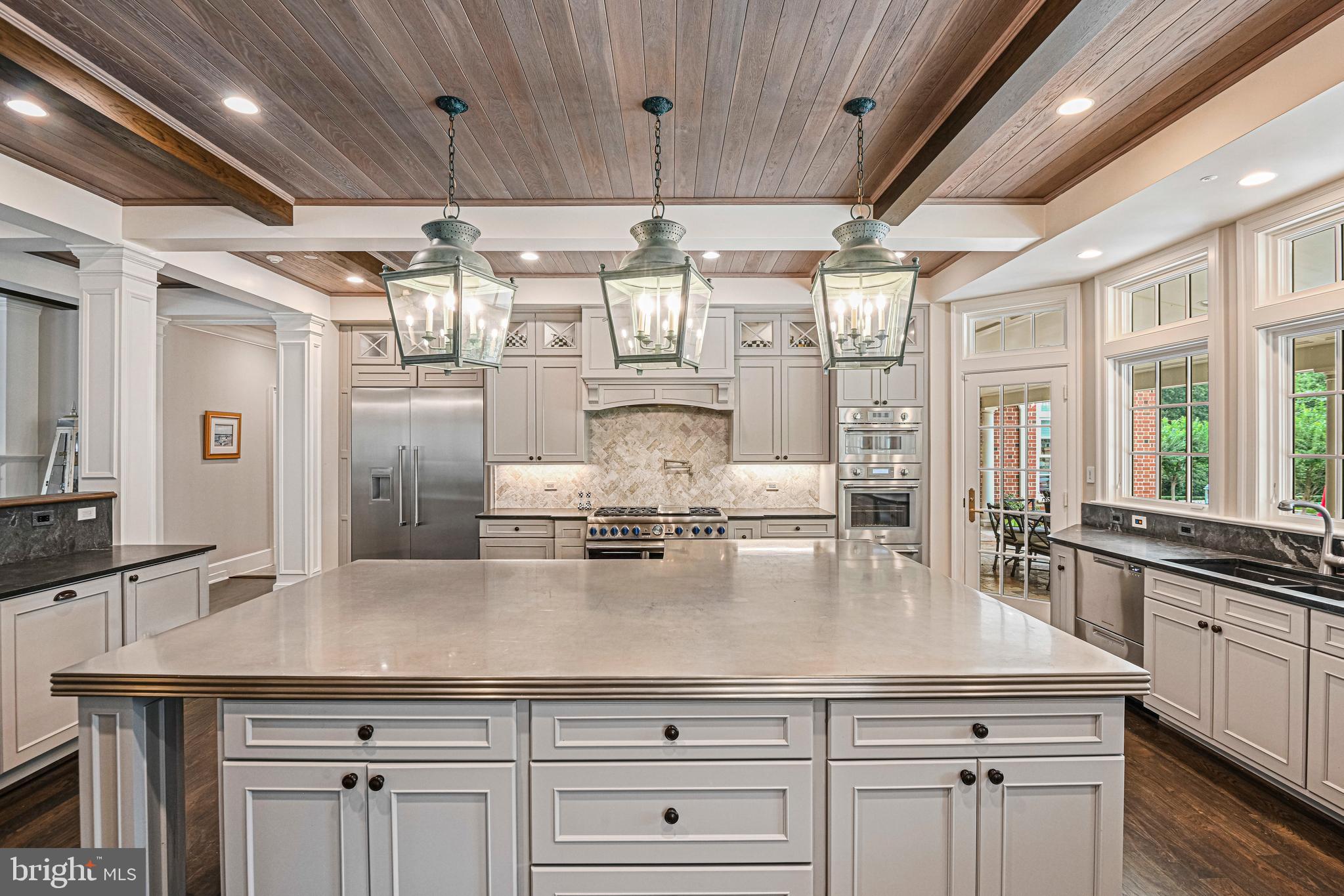 FOX LAKE - Residential