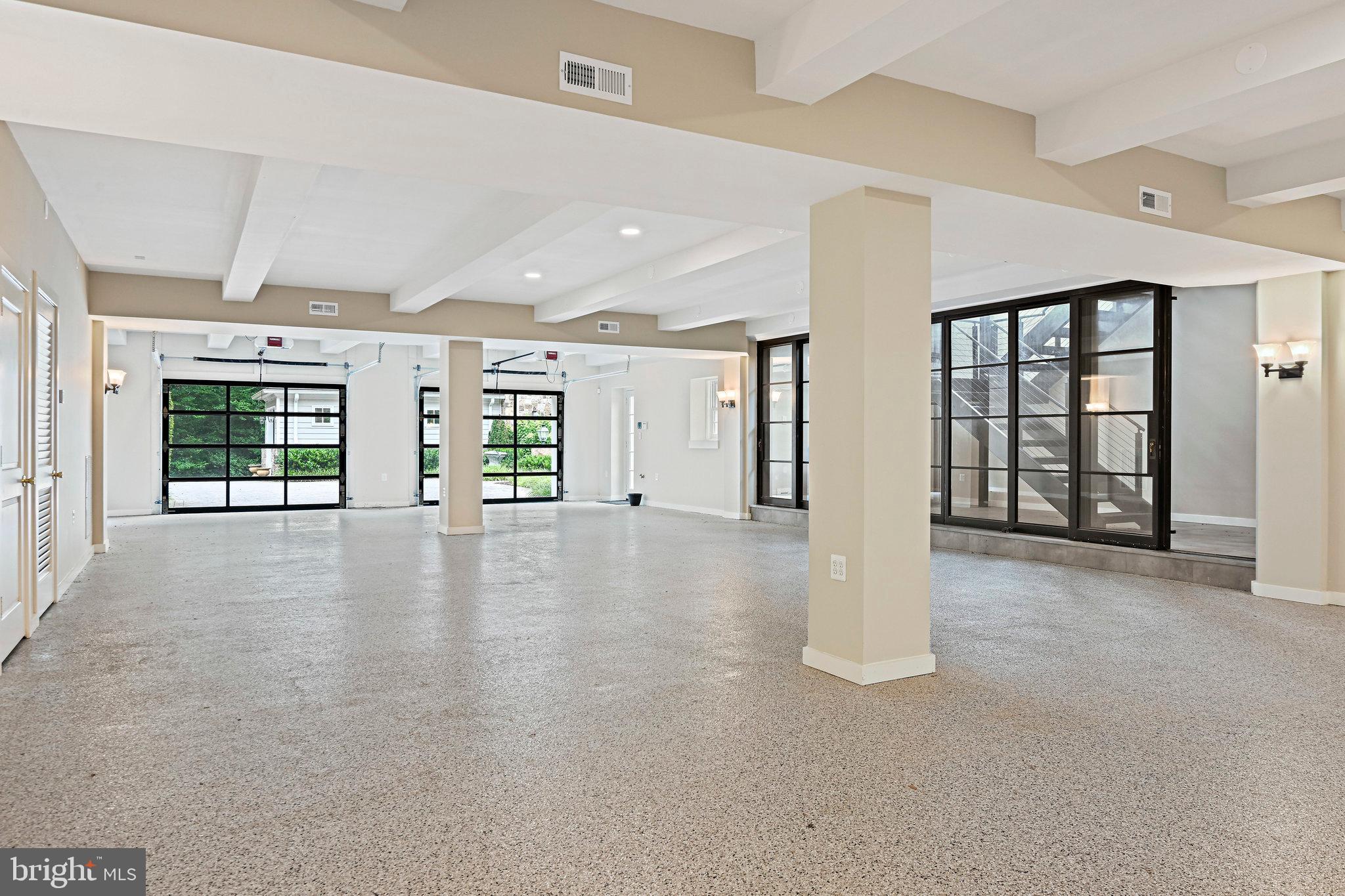 FOX LAKE - Residential