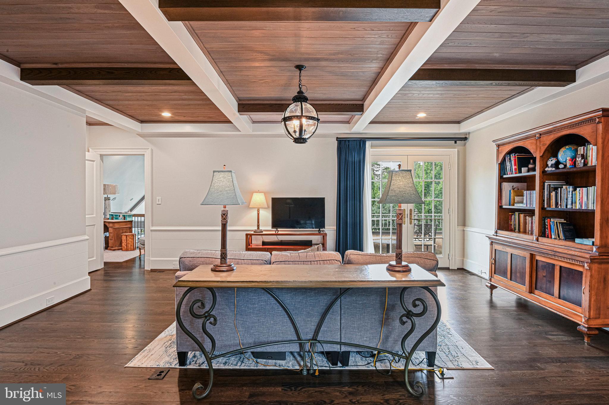 FOX LAKE - Residential