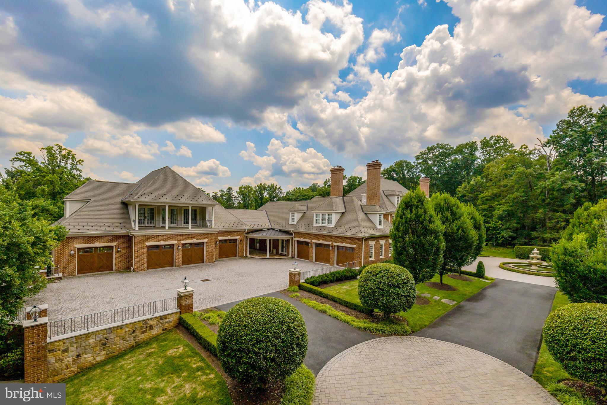 11100 KINGS CAVALIER COURT