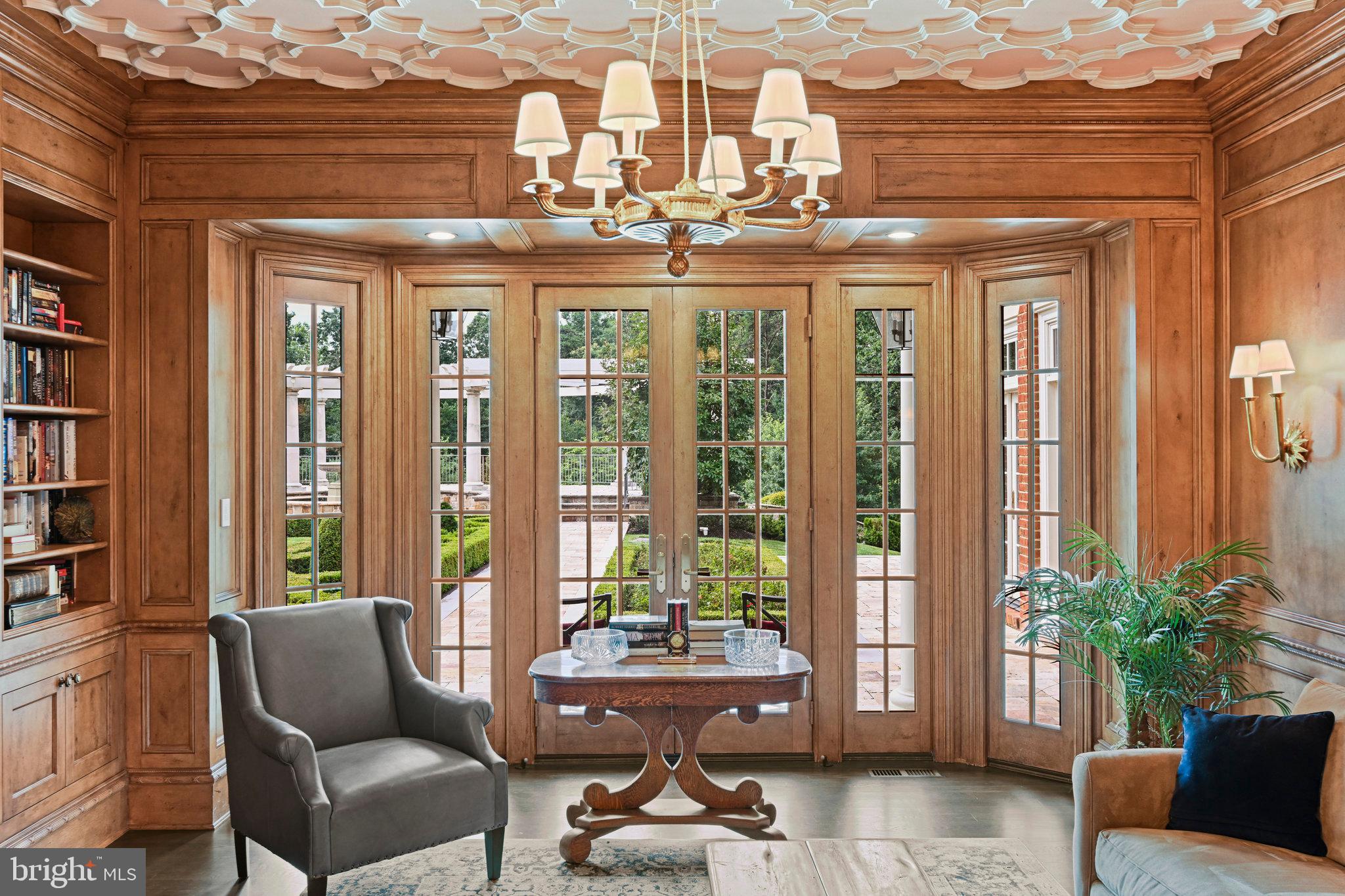 FOX LAKE - Residential