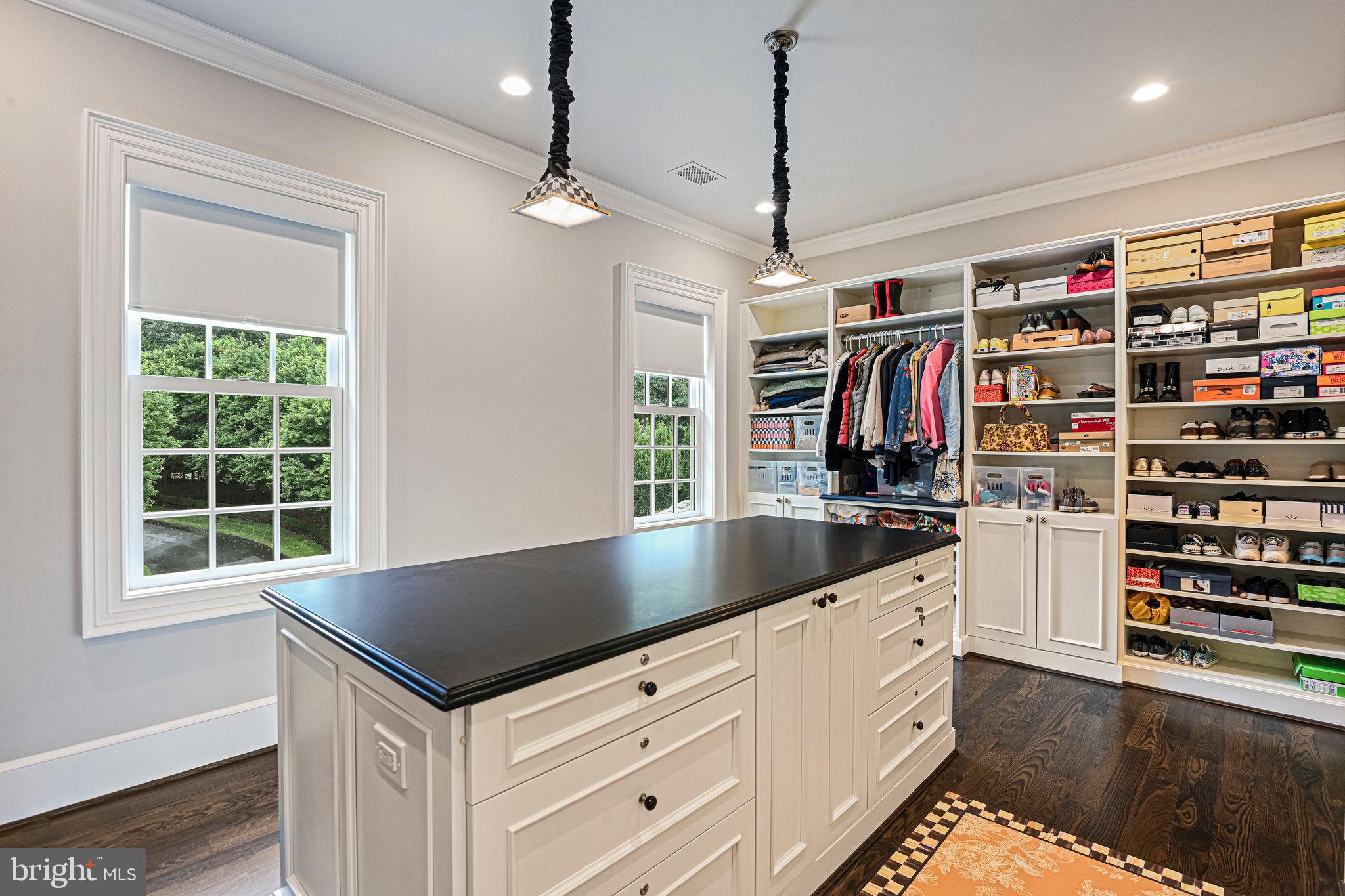 FOX LAKE - Residential