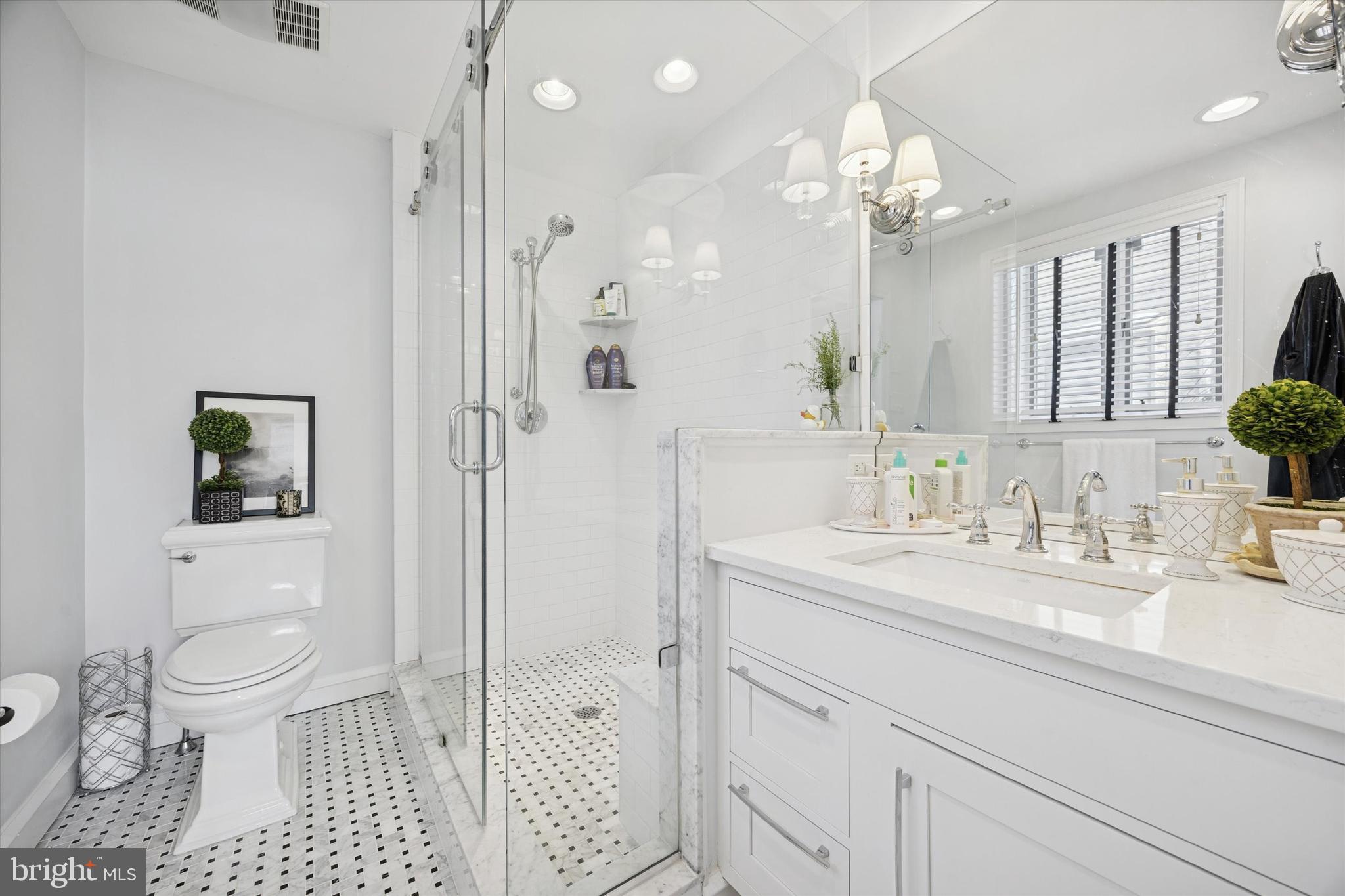 DEEPDALE - Residential