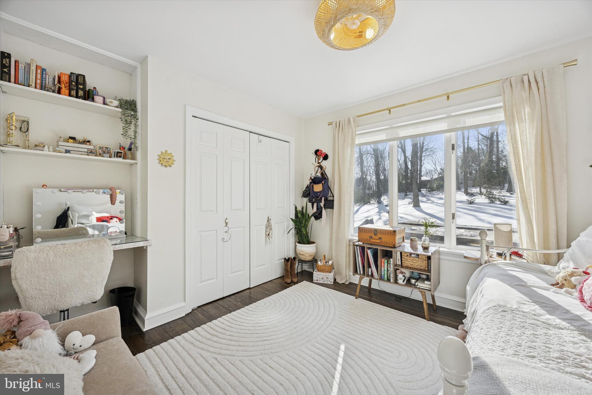 DEEPDALE - Residential