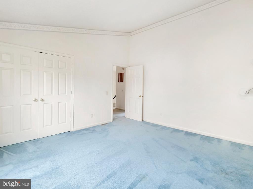 OAKENSHAW - Residential