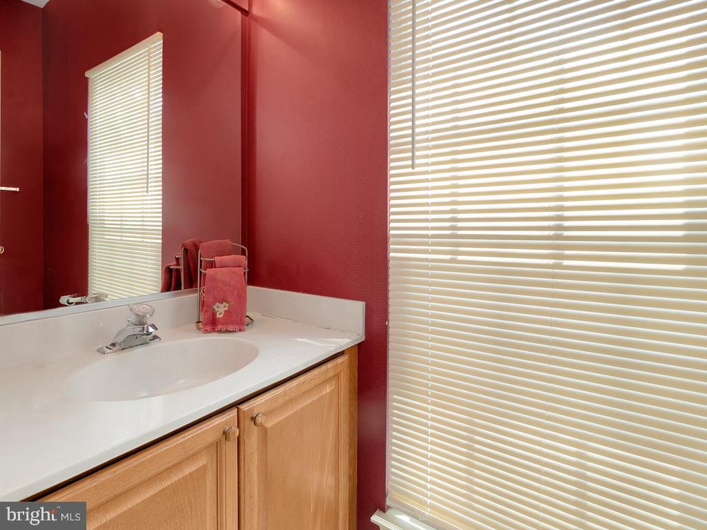 OAKENSHAW - Residential