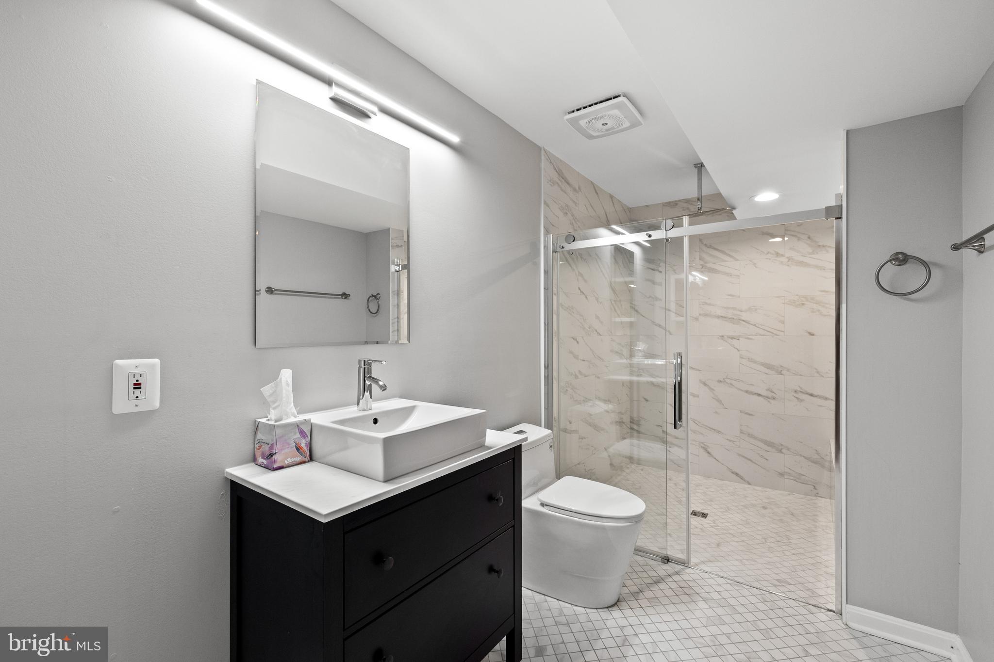 RIDINGS AT BLUE SPRINGS - Residential