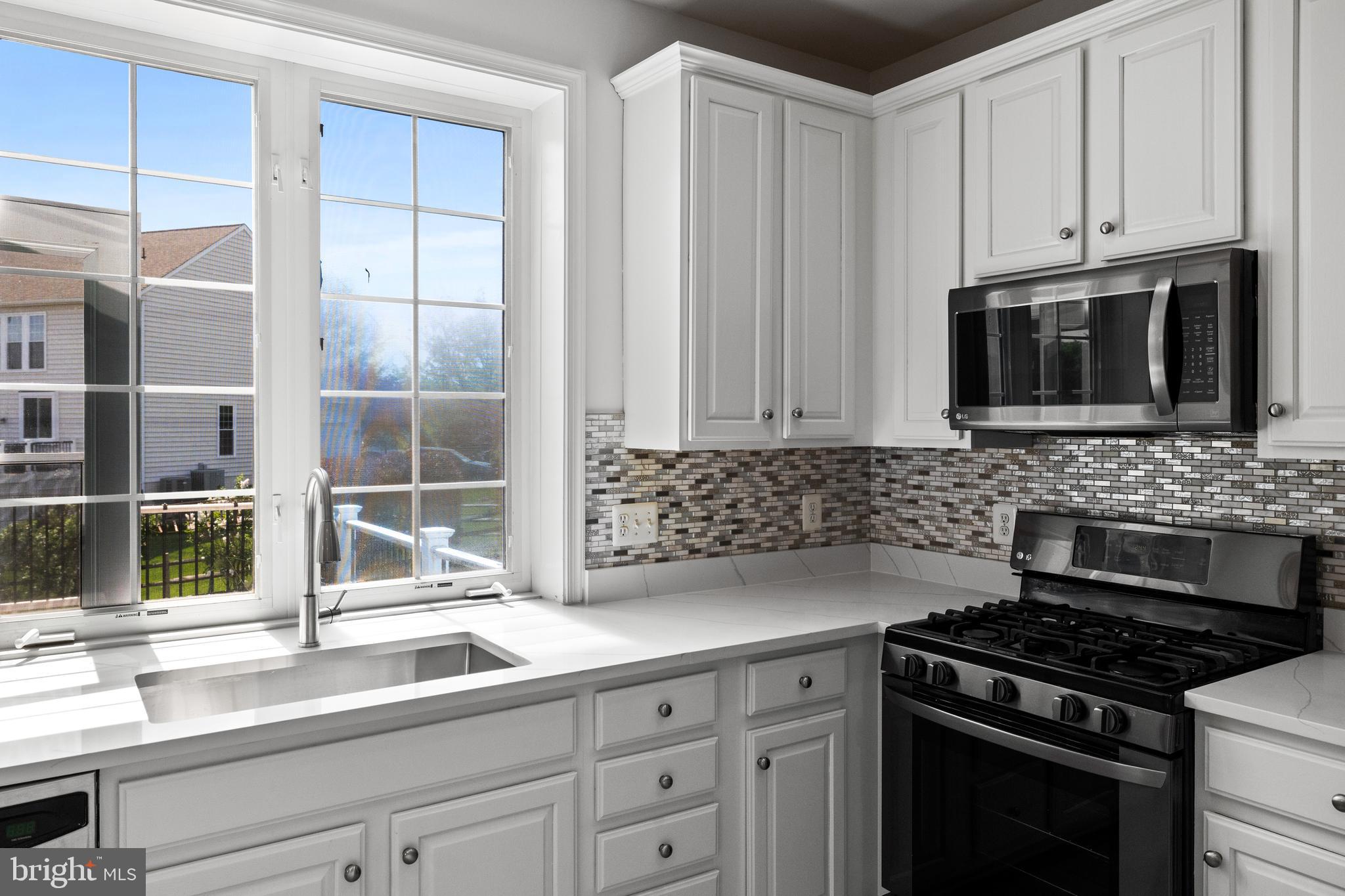 RIDINGS AT BLUE SPRINGS - Residential