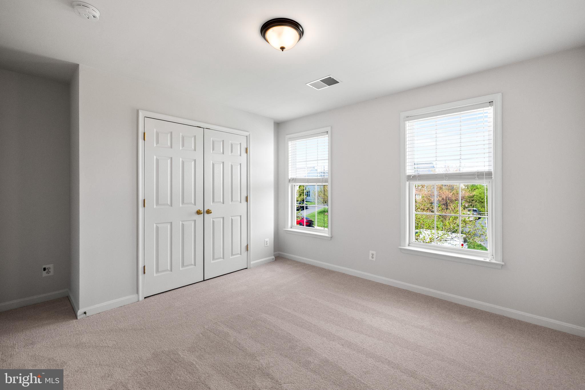 RIDINGS AT BLUE SPRINGS - Residential