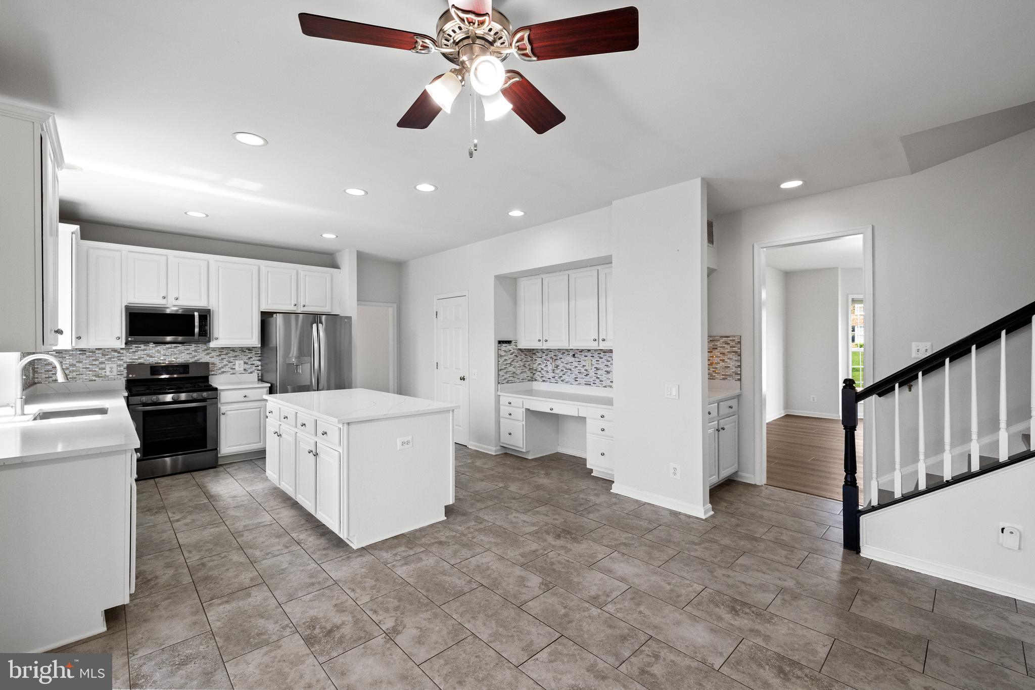 RIDINGS AT BLUE SPRINGS - Residential