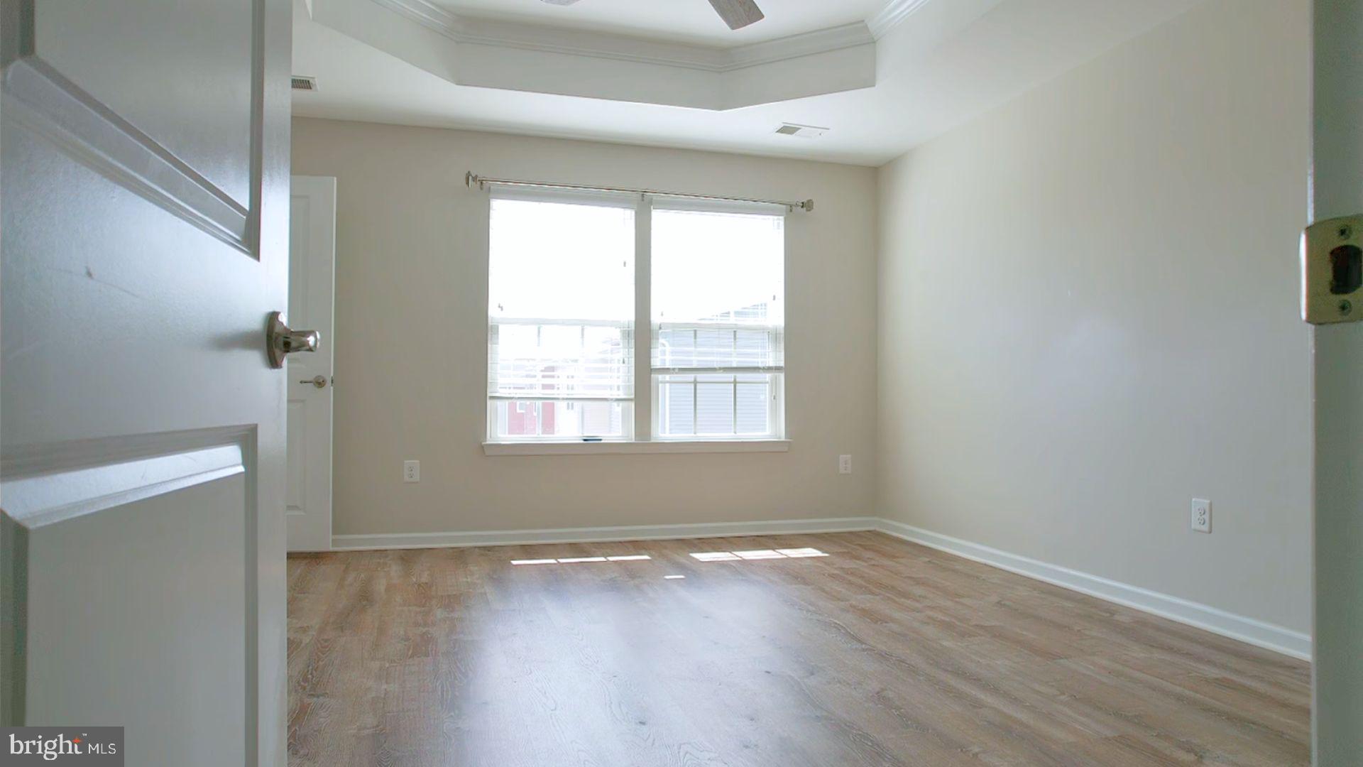 MINTBROOK - Residential Lease