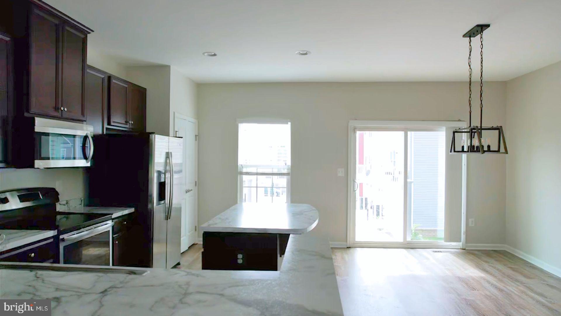 MINTBROOK - Residential Lease