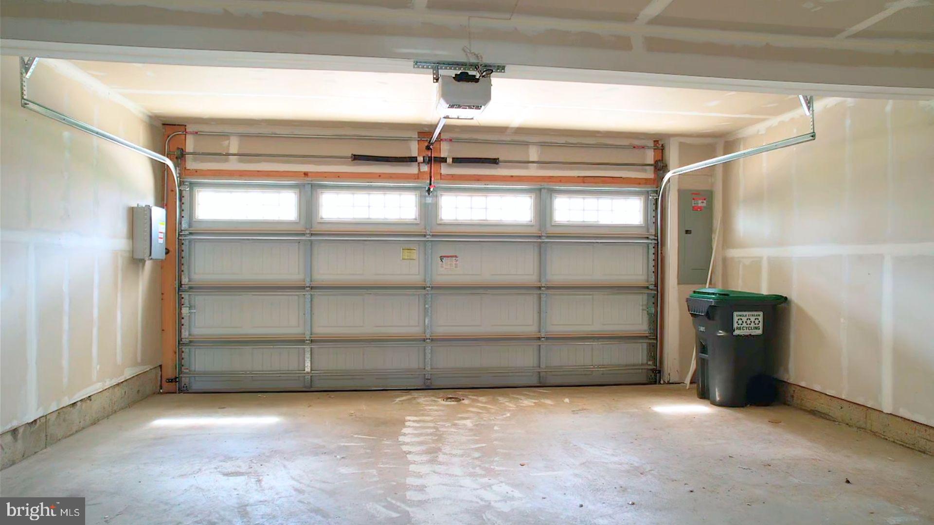 MINTBROOK - Residential Lease