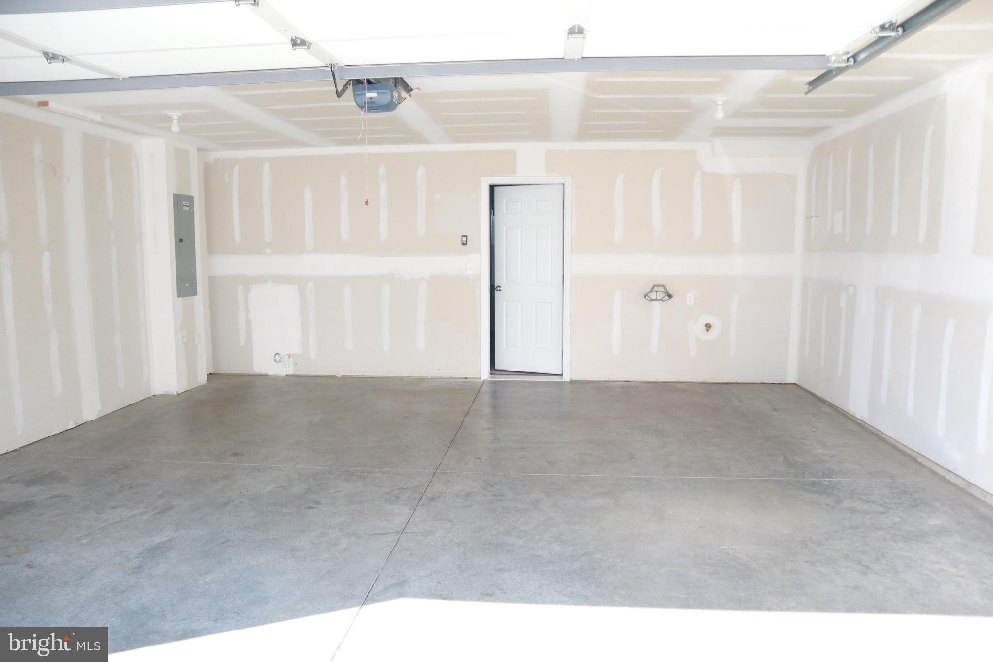 ARCONA - Residential Lease