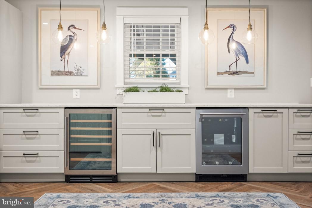 HICKORY CREEK - Residential