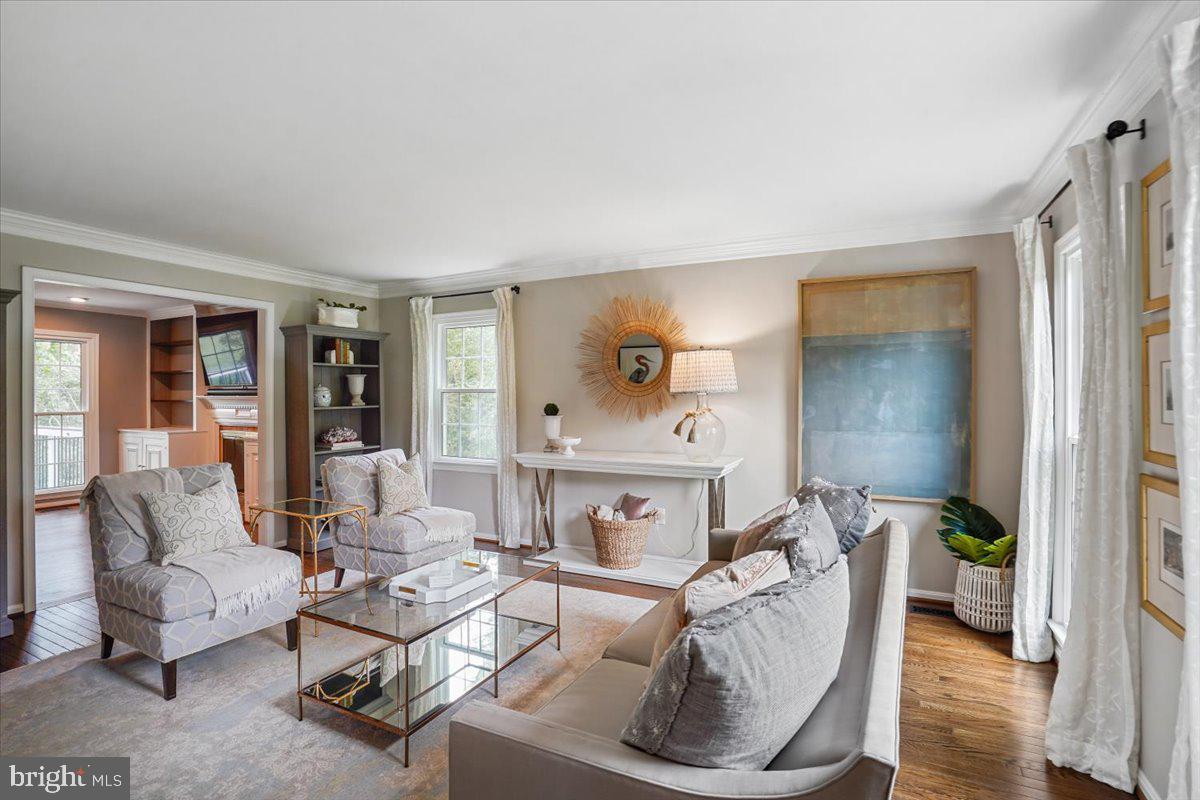 HICKORY CREEK - Residential