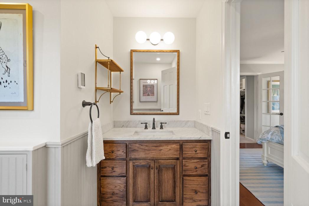 HICKORY CREEK - Residential