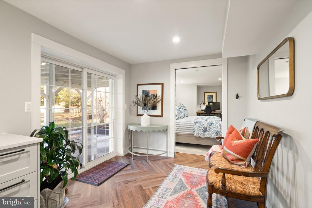 HICKORY CREEK - Residential