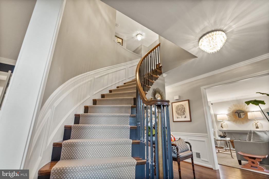 HICKORY CREEK - Residential